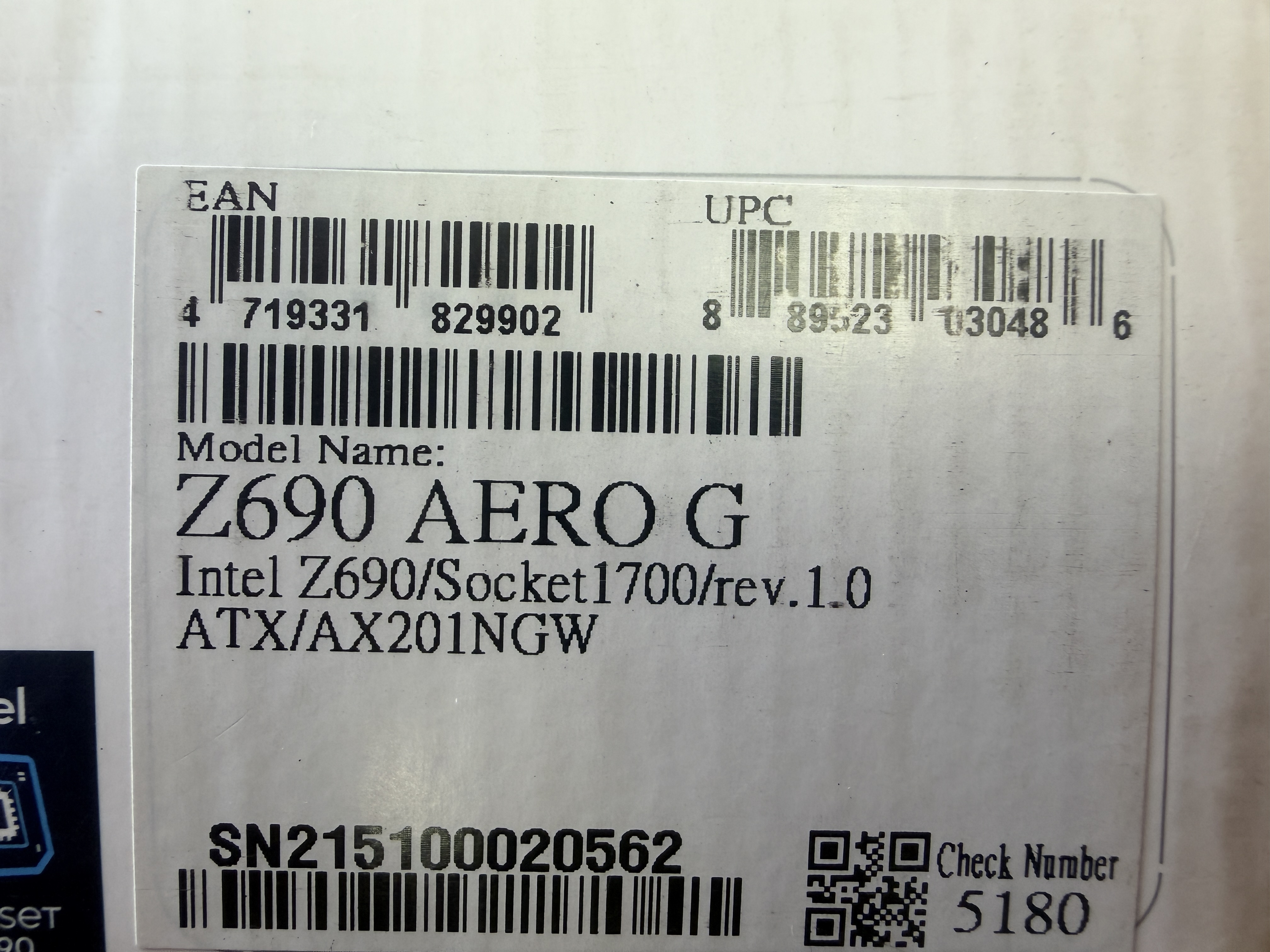 Gigabyte - Z690 AERO G - Intel LGA 1700 ATX Wi-Fi - Motherboard