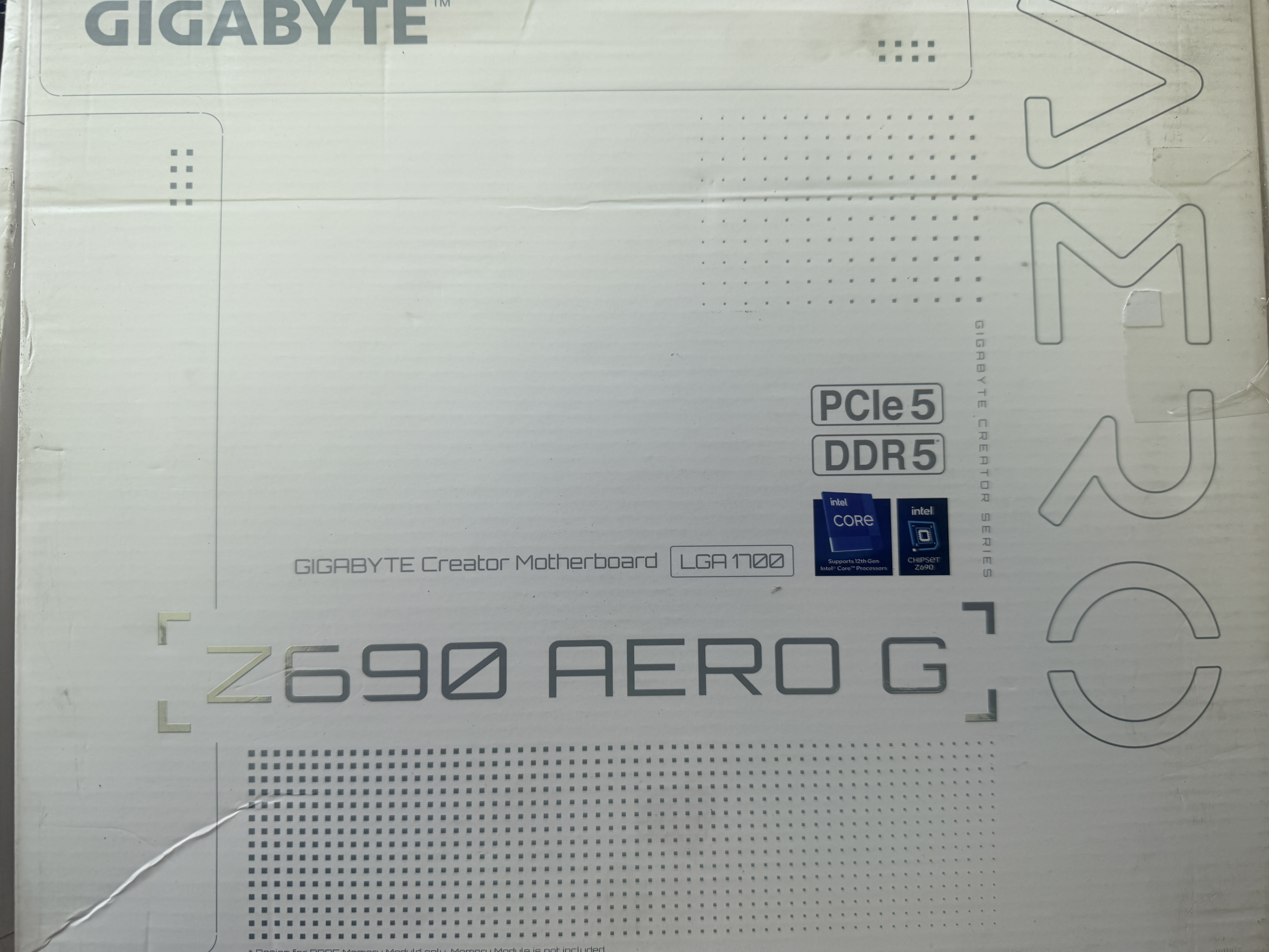 Gigabyte - Z690 AERO G - Intel LGA 1700 ATX Wi-Fi - Motherboard