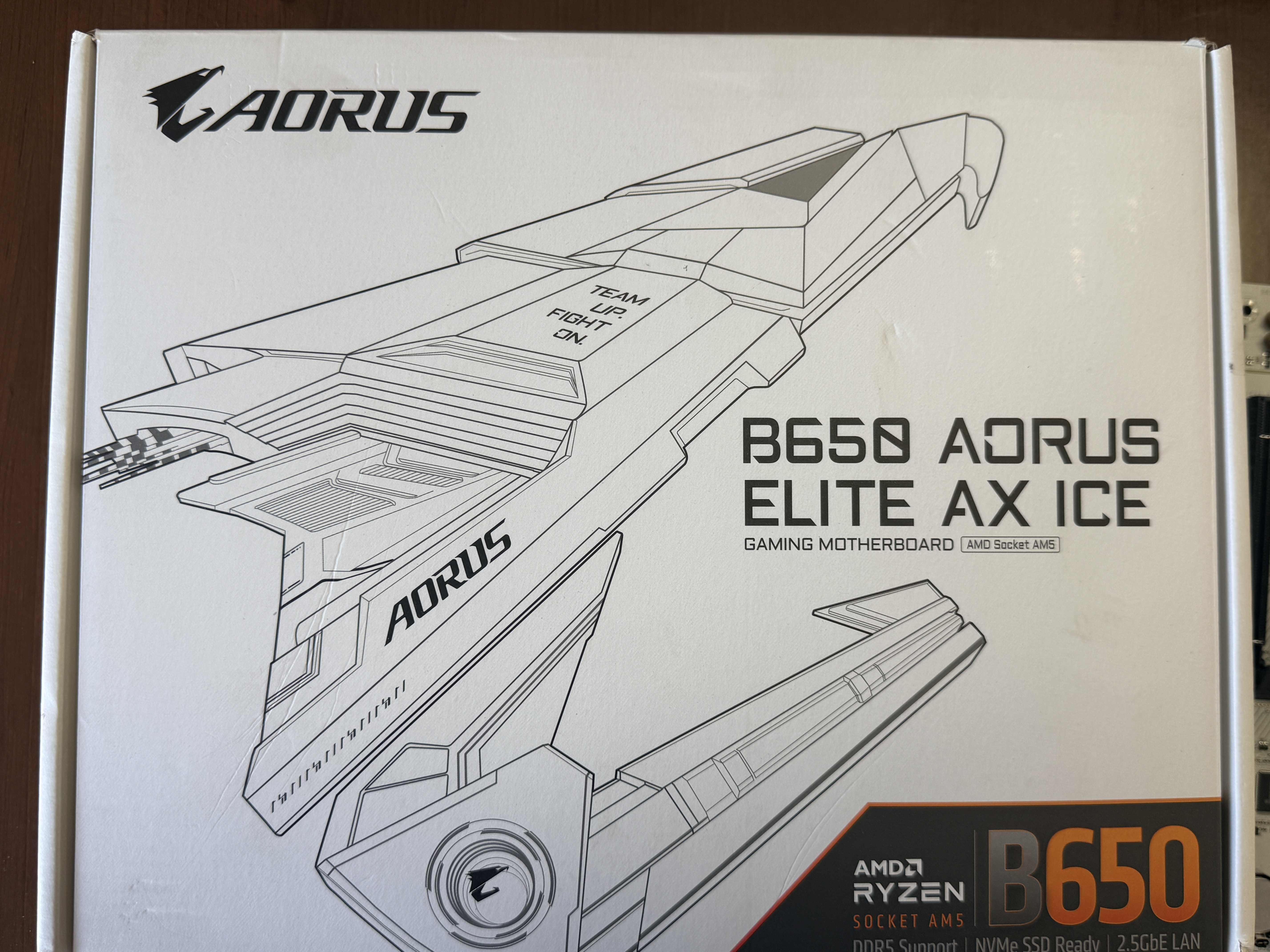 Gigabyte B650 AORUS ELITE AX ICE AMD AM5 ATX DDR5 Motherboard