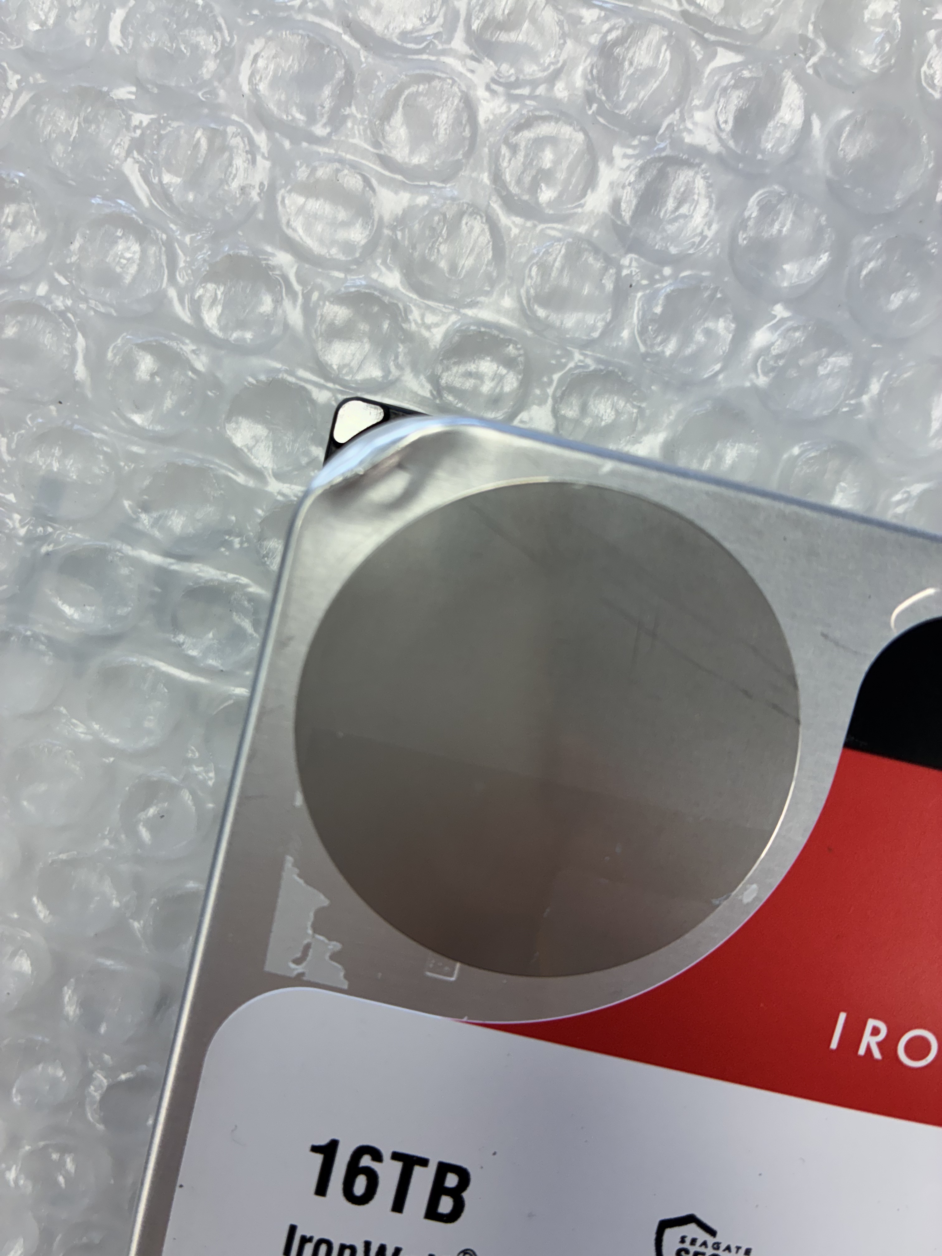 Seagate - ST16000NT001 - 16TB IronWolf Pro NAS - Internal HDD